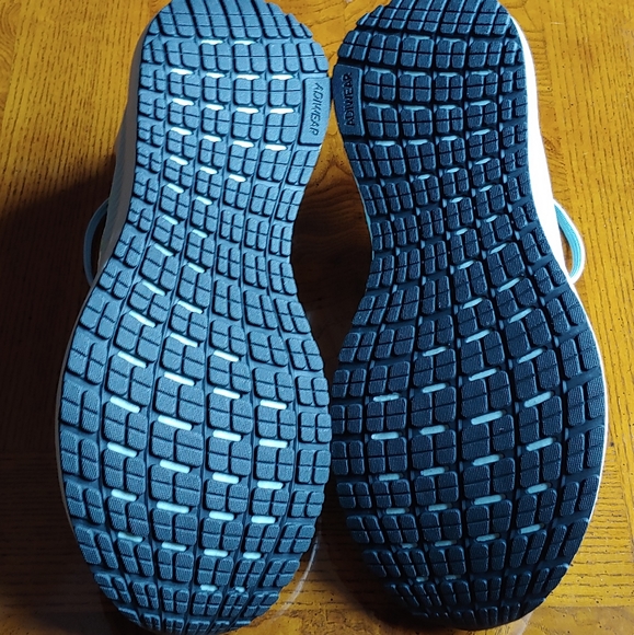 *SOLD*Adidas Solar Blaze Women's Sz 7 F34546 Gray - Picture 5 of 8